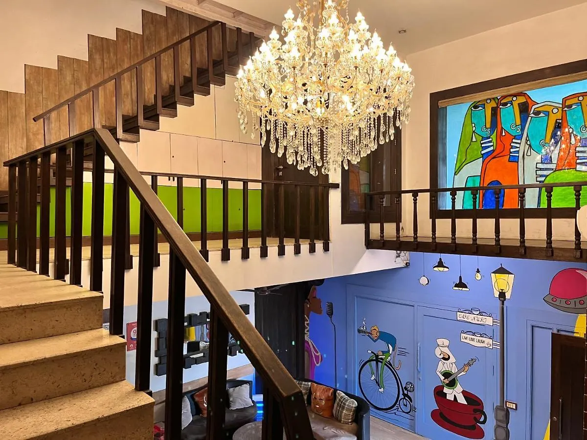 ***  Aakritii Hotels Gurgaon India